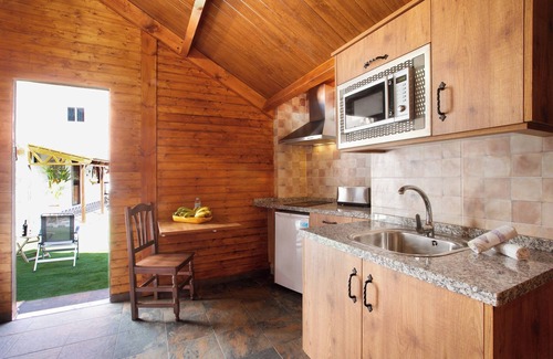 San Juan de la Rambla House | Vacation Home 'Los Diablitos 4' with Mountain View, Shared Terrace and Wi-Fi