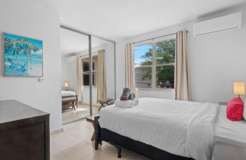 Punta Las Marias Apartment | Vacation Getaway In Ocean Park With Parking