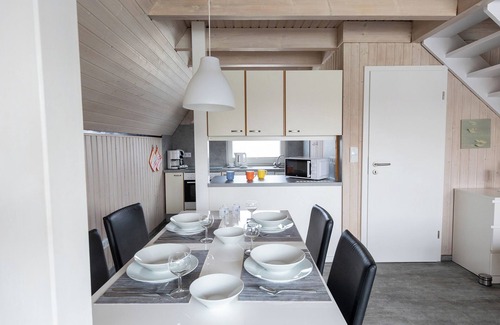 Dorumer Neufeld House | Vacation home Cora. Relaxing and close to the beach.