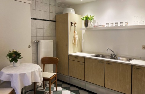 Helmbrechts Apartment | Vacation home (115sqm) with garden