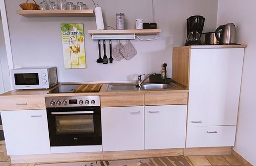 Wutha-Farnroda House | Vacation home am Rehberg first floor apartment Vier Pfoten
