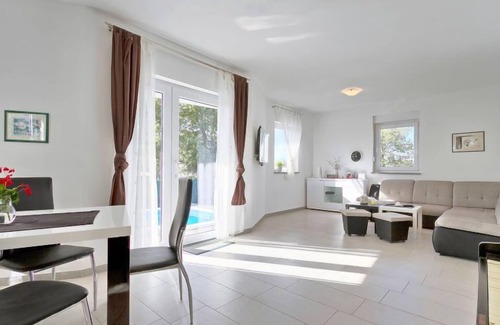 Orbanici House | Vacation home Amber by Interhome