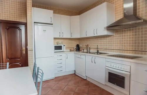 Las Jaras House | Vacation Home "Casa Del Brezo" with Mountain View, Private Pool & Wi-Fi