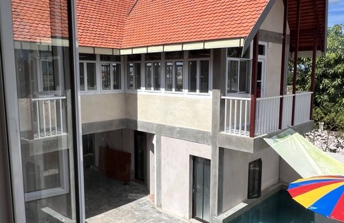 Siem Reap House | Vacation home: Cozy veranda-kitchen, pool in the inner courtyard. IDEAL: Groups up to 9