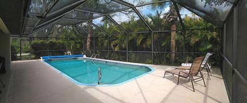 Joel House | Vacation Home Falcon