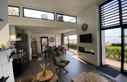 Hulshorst House | Vacation home for 7 guests with 80m² in Hulshorst (296061)
