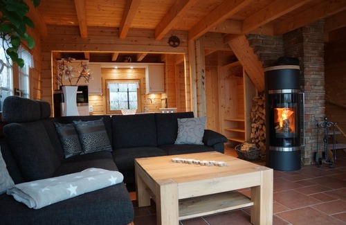 Sternberg House | Vacation home Haus am See