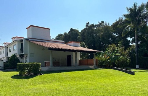 Ciudad Lopez Mateos House | Vacation home in the sunny state of Morelos