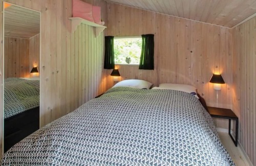 Aabybro House | Vacation home "Karlhovde" - 110m to the inlet in The Liim Fiord in Aabybro - 6 persons, 2 bedrooms