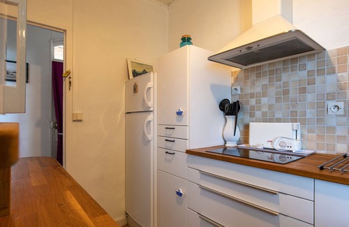 Cleder House | Vacation home Kereol by Interhome