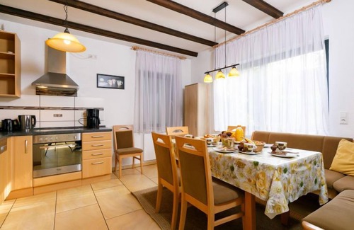 Neeberg House | Vacation home Petra by Interhome