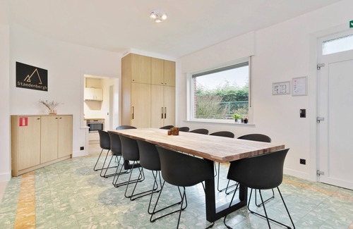 Staden Villa | Vacation home Staedenbergh in rural Staden! 10 pers
