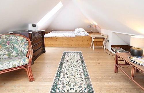 Troja House | Vacation home V Podhoří in Letna Troja - 4 persons, 2 bedrooms