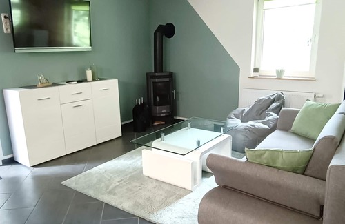 Ortsteil Niederochtenhausen House | Vacation home "Waldlicht3" on the edge of the forest for up to 5 people