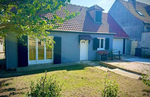 Monnerville House | Vacation House in Quiet Village