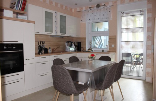 Bernburg Apartment | Vacation rental 1 accommodates a max. of 6 people