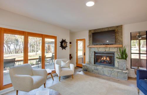 Pottsboro House | Vacation Rental at Lake Texoma, 5 Min Walk!