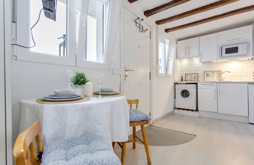 Icod el Alto Apartment | Vacation Studio 'Estudio La Maresia' with Sea View, Private Terrace and Wi-Fi