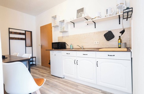 Garden Apartment | Vacations with the family - by the lake & in the countryside