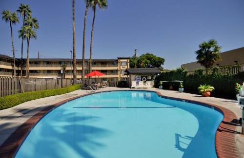 East Whittier Hotel | Vagabond Inn Whittier