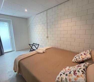 Bladel House | Vakantie huis 4 persoons compleet ingericht
