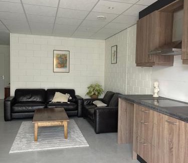 Bladel House | Vakantie huis 4 persoons compleet ingericht