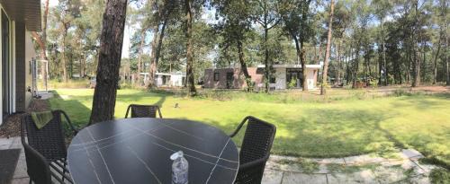Municipality of Hellendoorn Resort | Vakantie woning "Huisje Boszicht"