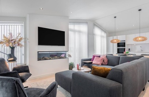 Wemeldinge House | Vakantiehuis Ruisweg 12 by Interhome