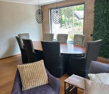 Municipality of De Wolden Ski Chalet | Vakantiepark De Wiltzangh - Groepswoning 8