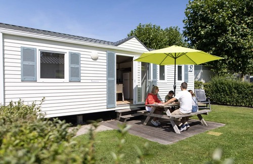 Jabbeke Ski Chalet | Vakantiepark Klein Strand - Comfort Chalet 6p