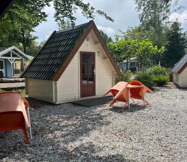 Urk Cabin | Vakantiepark 't Urkerbos - Kabouterhuisje