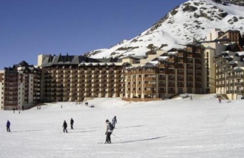 Val-Thorens Apartment | Val Thorens : Appartement 4 pers rénové avec balcon, local à ski, au pied des pistes - FR-1-637-70