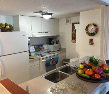 Isla Verde Apartment | Valdez Apartment