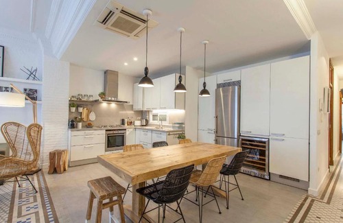 La Gran Via Apartment | Valencia Flat Rental Ensanche 1