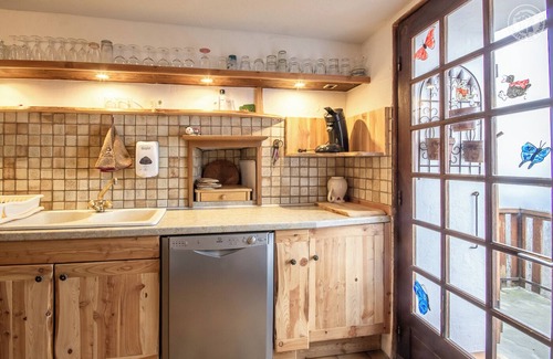 Great Alpine Road House | VALENTINE - SAINT MARCEL
