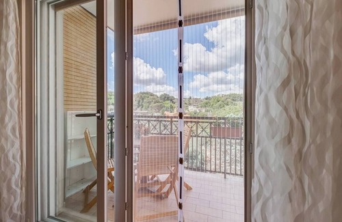 Trionfale Apartment | Valle Aurelia vatican apartment: Your Charming Retreat bear S.Peter