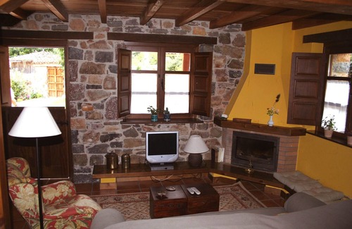 Quiros House | Valle de Bueida rural houses up to 15 people