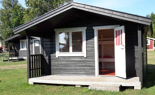 Axvall Hostel | Valle vandrarhem och camping