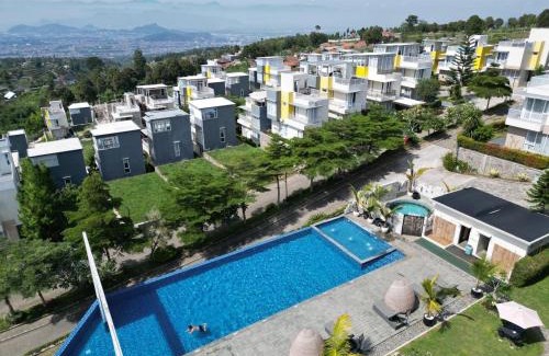 Ngamprah House | Valle Verde Villas