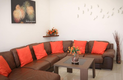 Kalkara Apartment | Valletta and Grand Harbour Lookout SEA View BBQ