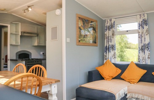 Brushford Cottage | VALLEY LODGE, pet friendly, luxury holiday cottage in Bampton, Devon