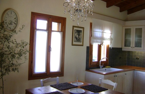 Gouves House | VALLEY VIEW HOUSE Luxury residence Anopolis,5mins to beach resort, theme parks!