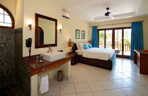 Mahe Island Hotel | Valmer Resort