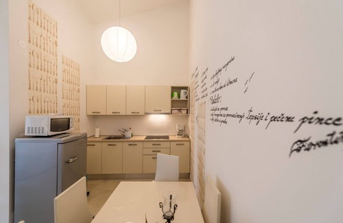 Tar-Vabriga Apartment | Valtrazza with Common Pool/ Noa III
