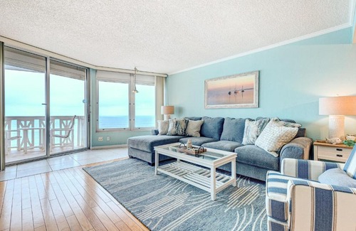 Ormond-by-the-Sea Apartment | Van Lee 1003