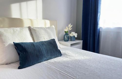 Oakridge House | Vancouver West Cozy Retreat by Host Launch
