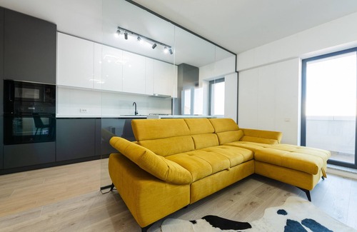 Sector 2 Apartment | Vanda