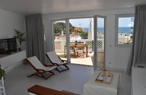 Olhos D'Agua Apartment | Varanda para o Mar