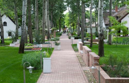 Kerekegyhaza Hotel | Varga Tanya Hotel
