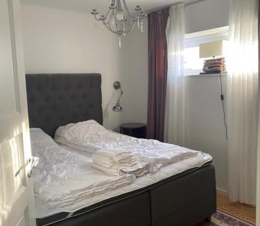 Stoten Apartment | Varijlyan höger